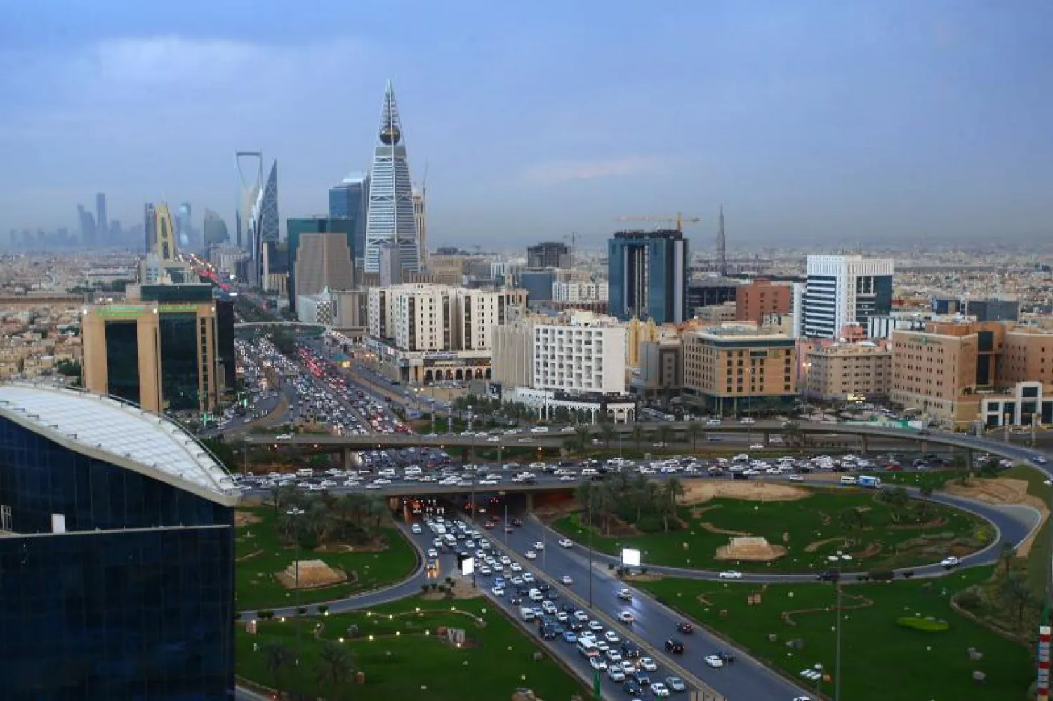 الخدمات والعروض